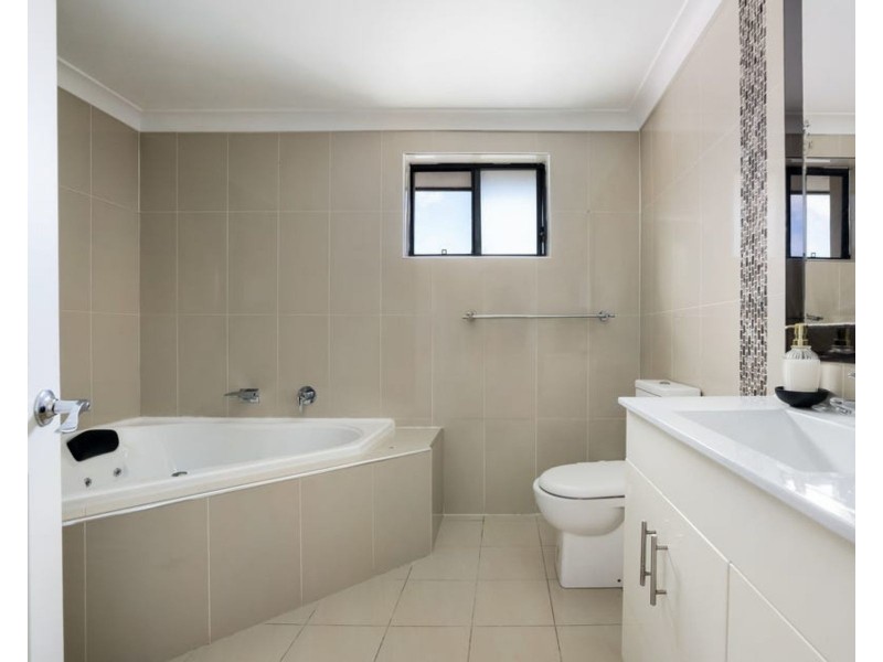 6 Bamboo Avenue, Earlwood NSW 2206