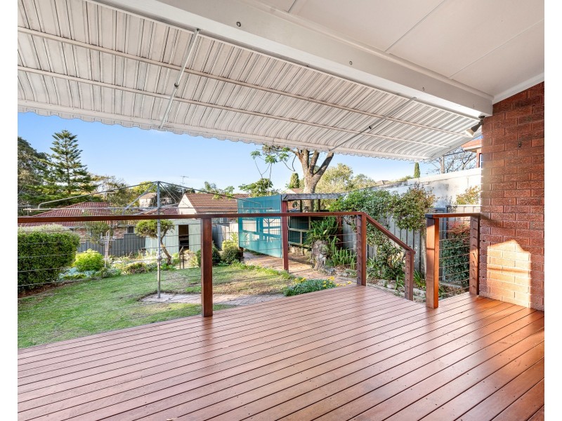 10  Bellevue Avenue, Georges Hall NSW 2198