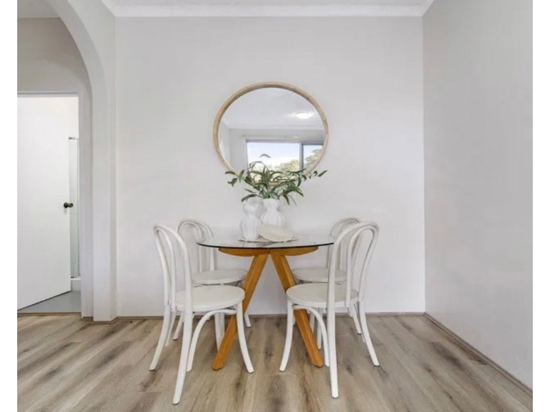 2/26a Wolli Creek Road, Banksia NSW 2216