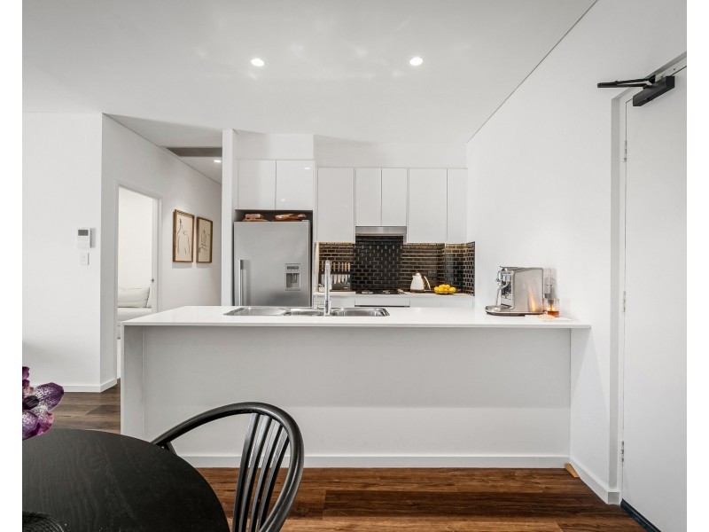 17/37-41 Gover Street, Peakhurst NSW 2210