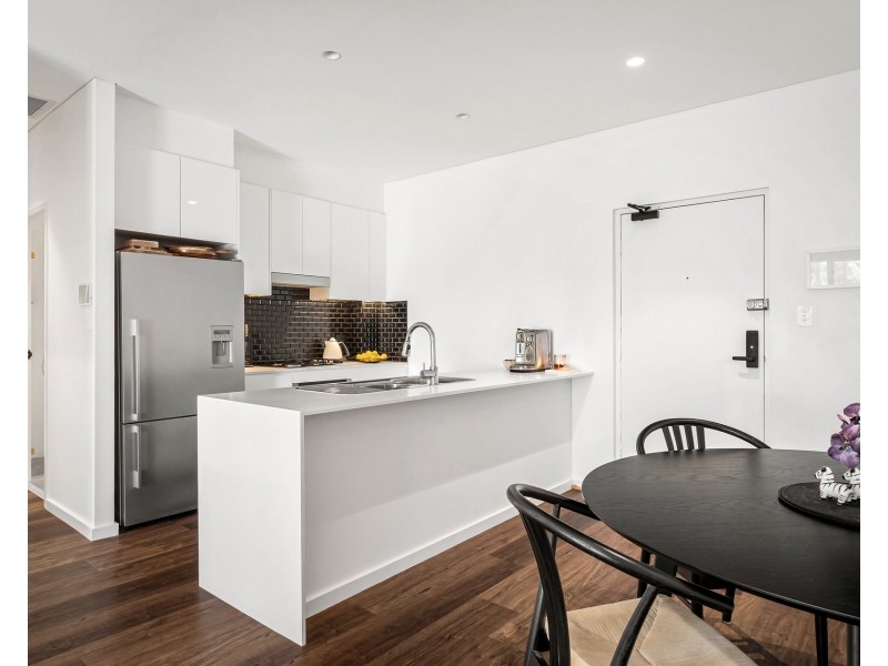 17/37-41 Gover Street, Peakhurst NSW 2210