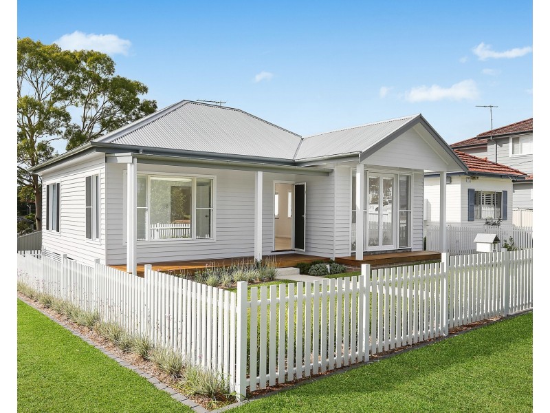 2 Tamar Street, Sutherland NSW 2232