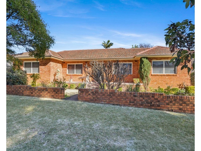 43 Kirrang Street, Beverly Hills NSW 2209