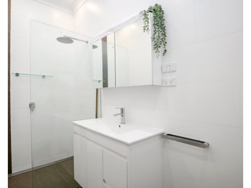 2/15 Bardwell Valley Road, Bardwell Valley NSW 2207