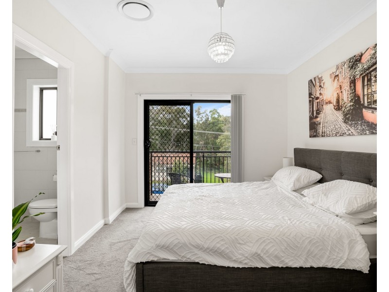 3 Johnstone Street, Peakhurst NSW 2210