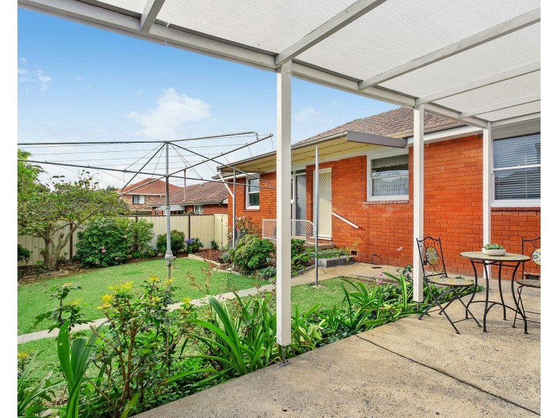 23 Cripps Avenue, Kingsgrove NSW 2208