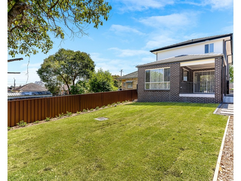 273 Carrington Avenue, Hurstville NSW 2220