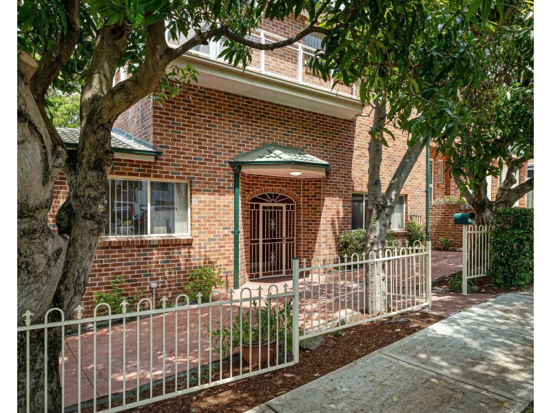 9 Avenal Street, Arncliffe NSW 2205