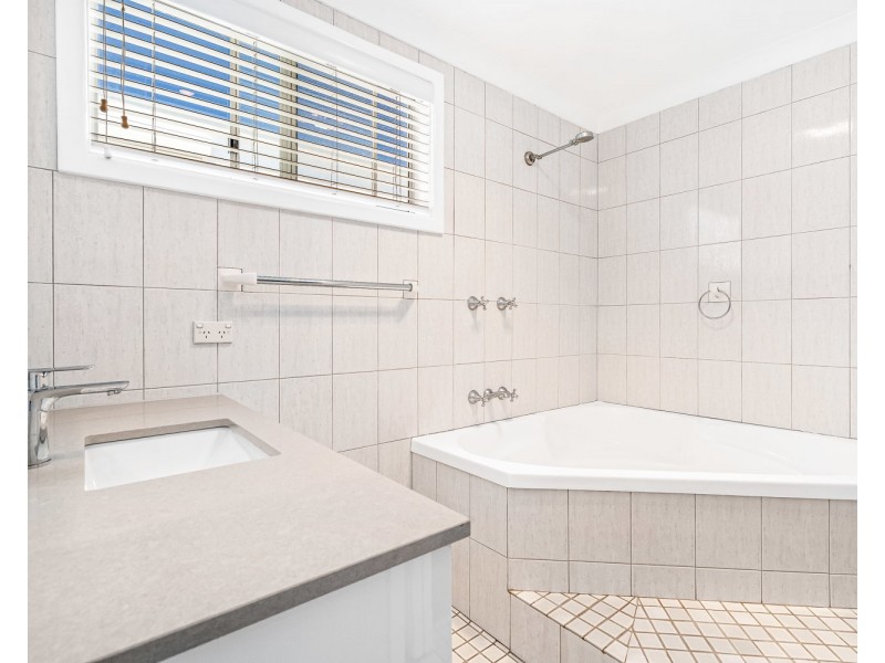 9 Baldi Avenue, Panania NSW 2213