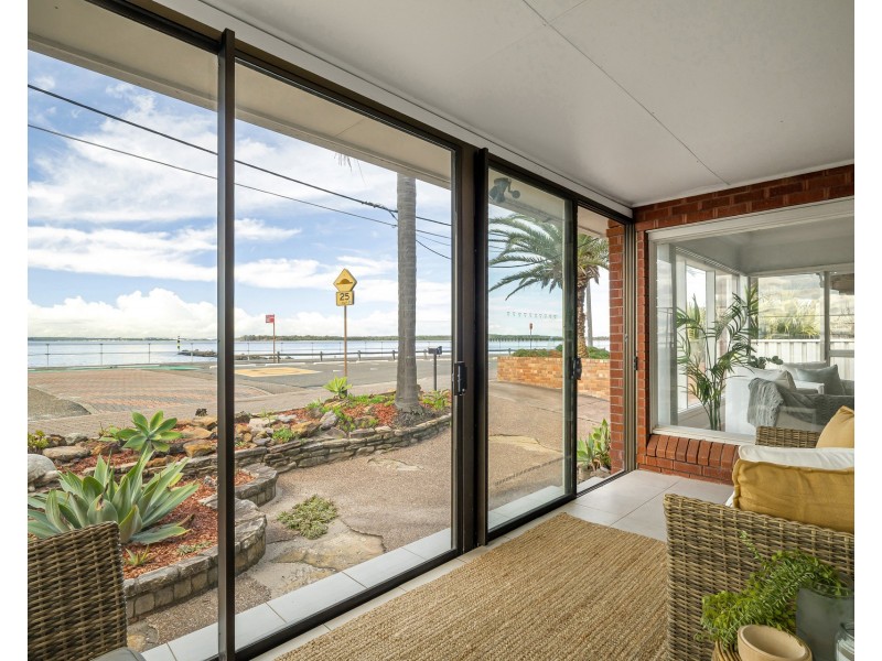 10 Carruthers Drive, Dolls Point NSW 2219