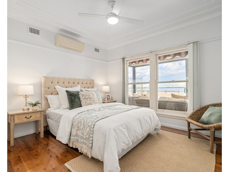 10 Carruthers Drive, Dolls Point NSW 2219