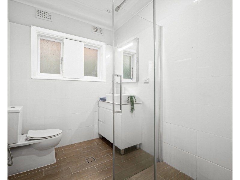 10 Carruthers Drive, Dolls Point NSW 2219