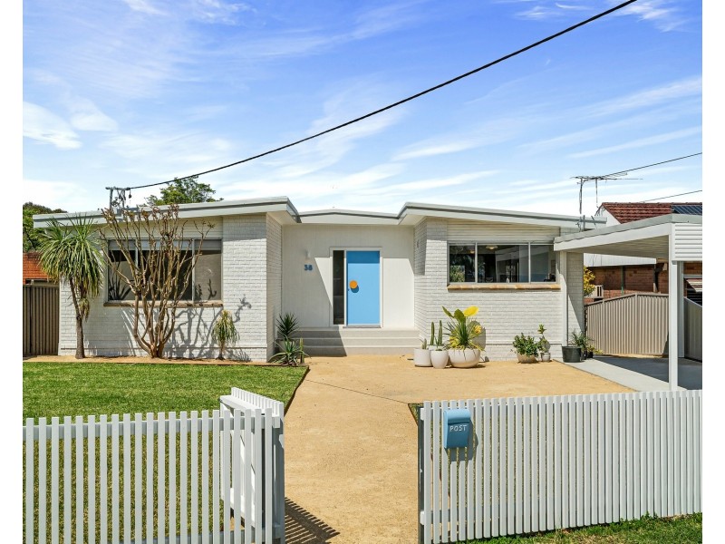 38 Cooriengah Heights Road, Engadine NSW 2233