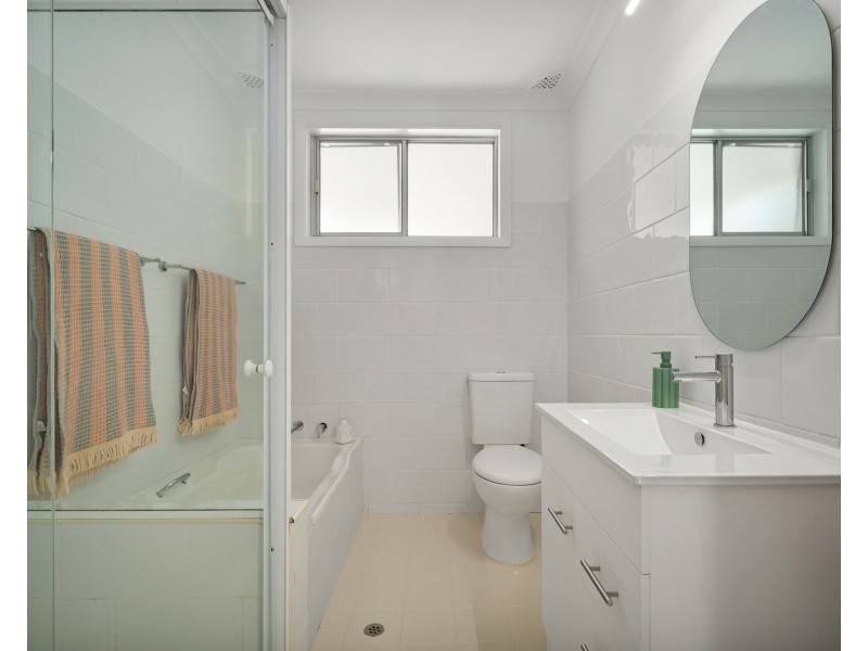 38 Cooriengah Heights Road, Engadine NSW 2233