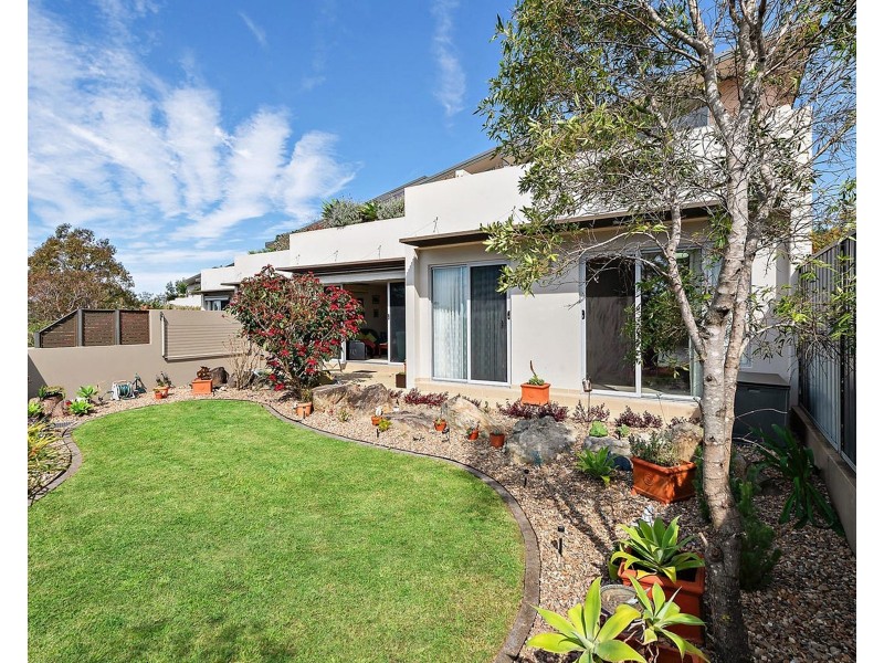 1/67 Warrangarree Drive, Woronora Heights NSW 2233