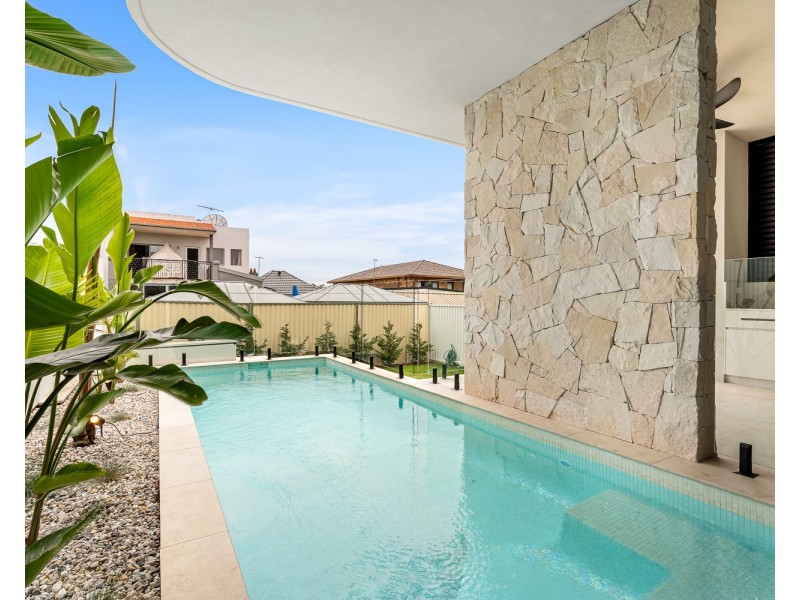 6 Bruce Street, Bexley NSW 2207