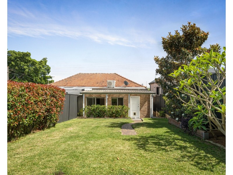 70 Lorraine Avenue, Bardwell Valley NSW 2207