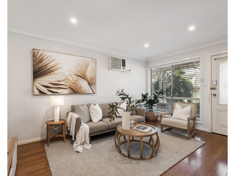2/52 Whittle Avenue, Milperra NSW 2214