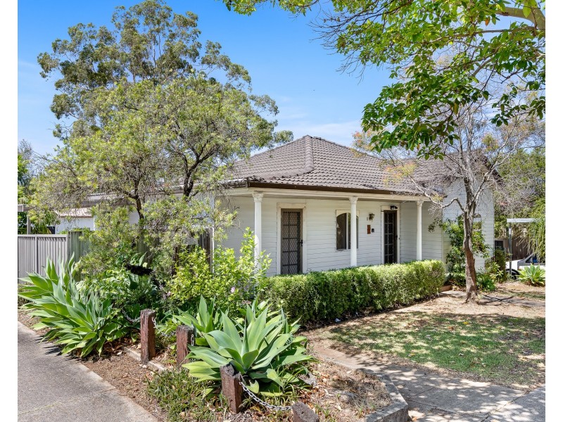 27 Newman Street, Mortdale NSW 2223