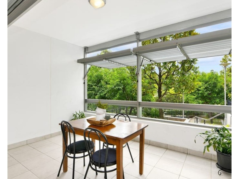 16/4  Alexandra Drive, Camperdown NSW 2050