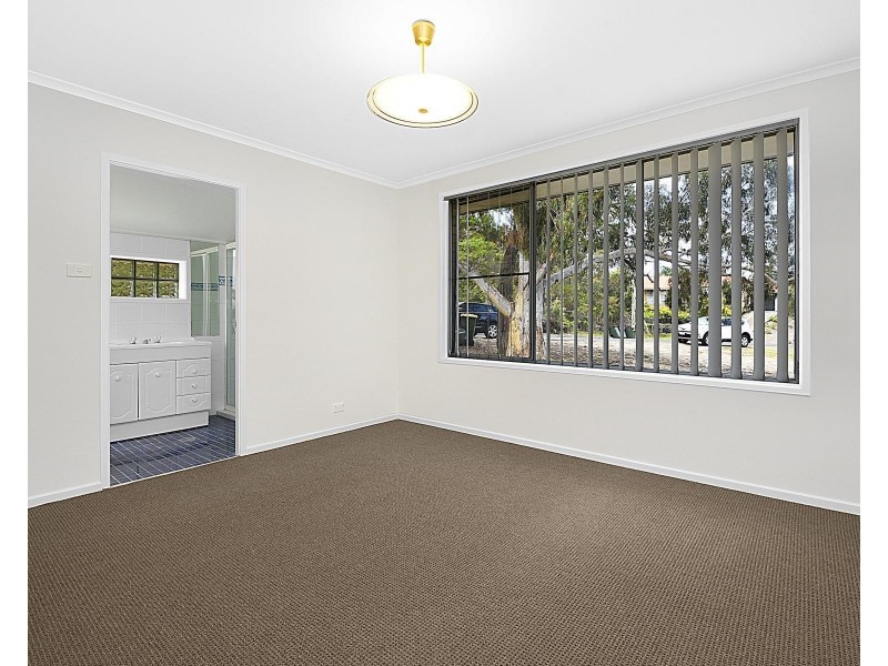 6 Greig Place, Engadine NSW 2233
