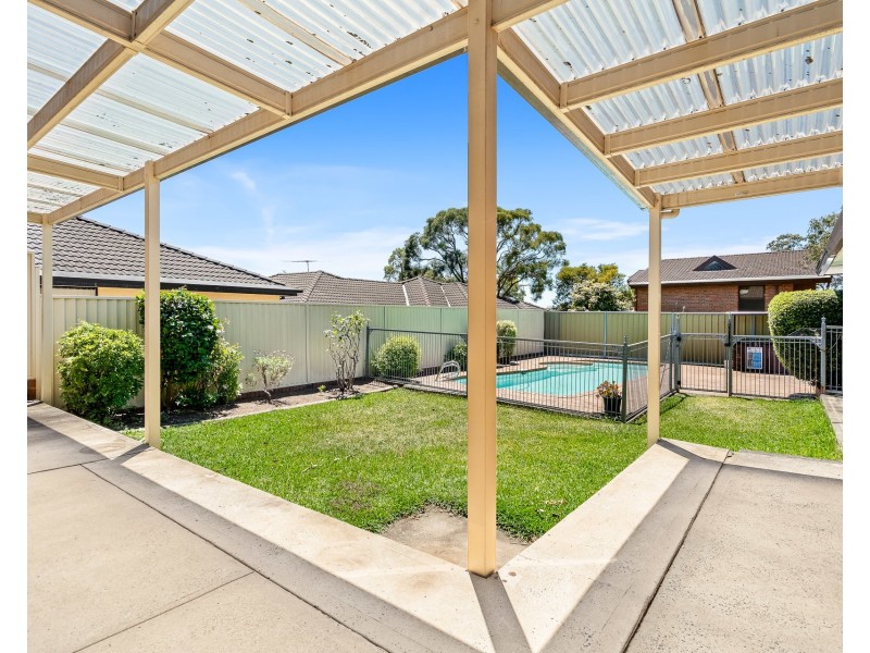 1A Peppermint Grove, Panania NSW 2213