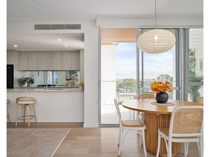 404/7 Dianella Street, Caringbah NSW 2229