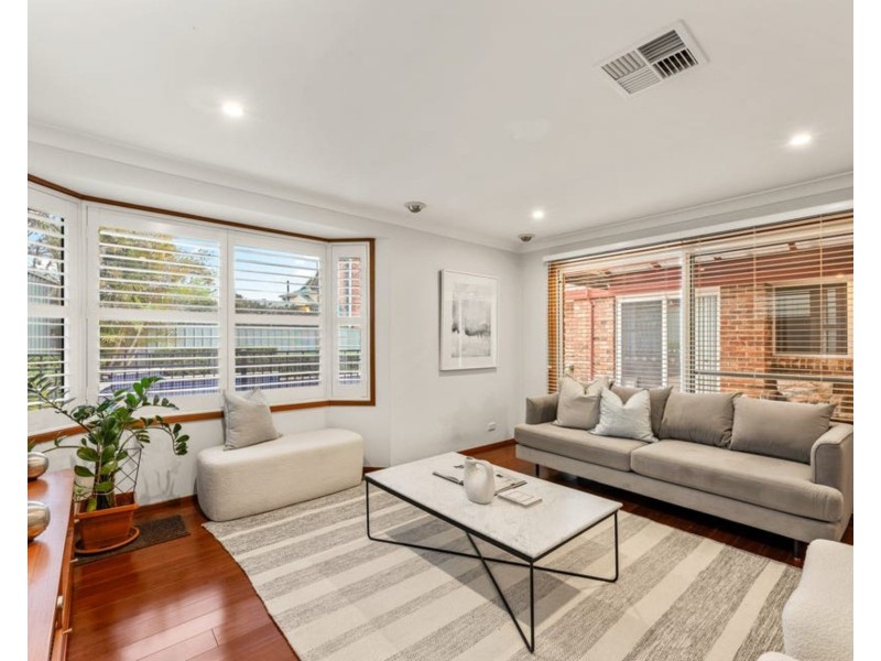4 Mackin Close, Barden Ridge NSW 2234
