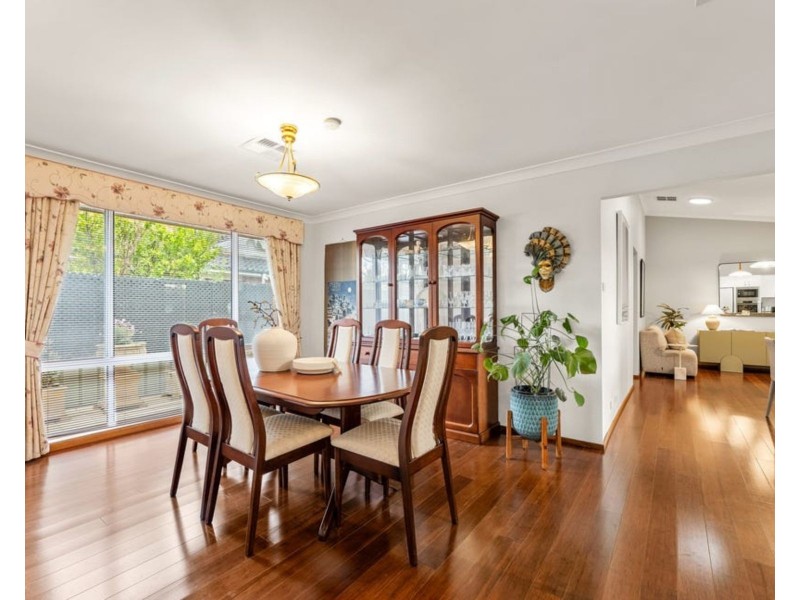 4 Mackin Close, Barden Ridge NSW 2234