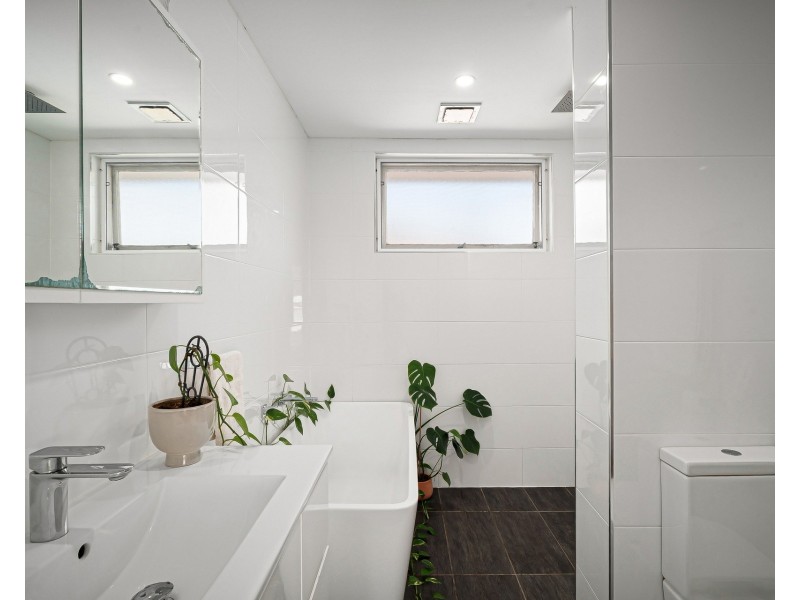 19/166 Russell Avenue, Dolls Point NSW 2219