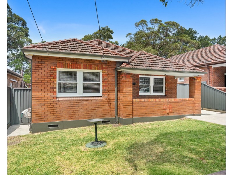 118  Caroline Street, Kingsgrove NSW 2208