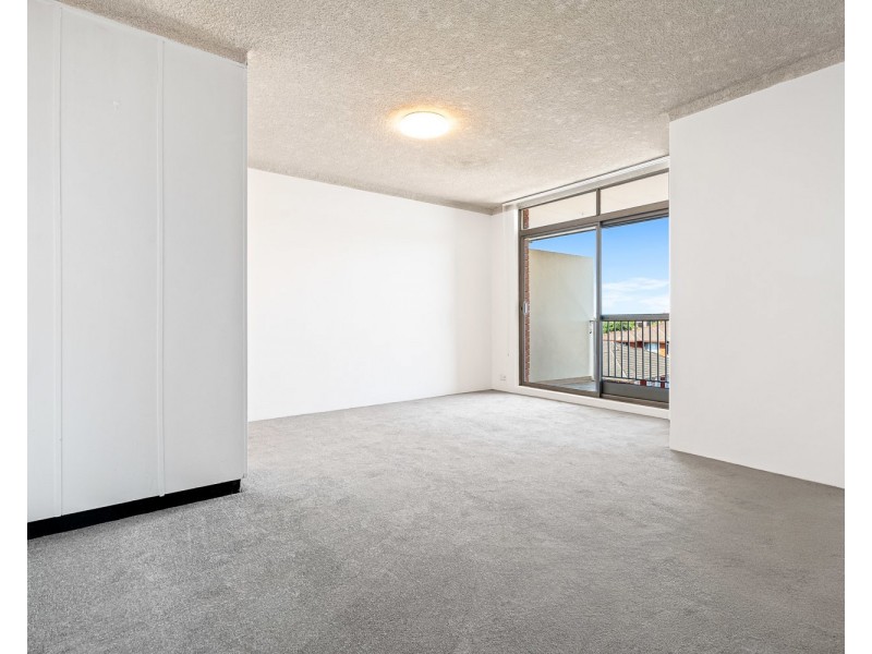 11/17 Phillip Street, Roselands NSW 2196