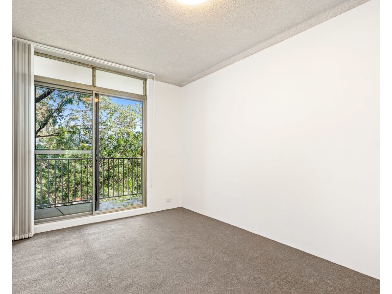 11/17 Phillip Street, Roselands NSW 2196