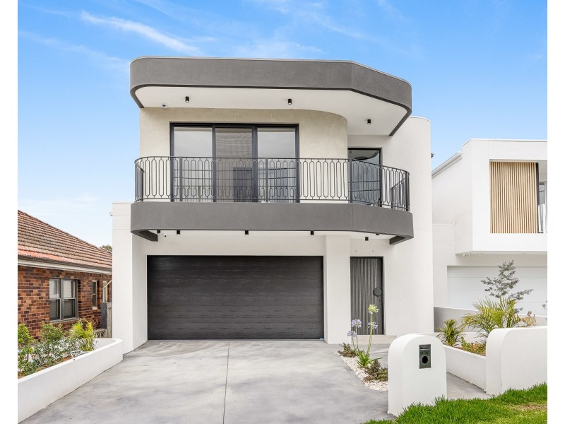 30 Caloola Crescent, Beverly Hills NSW 2209