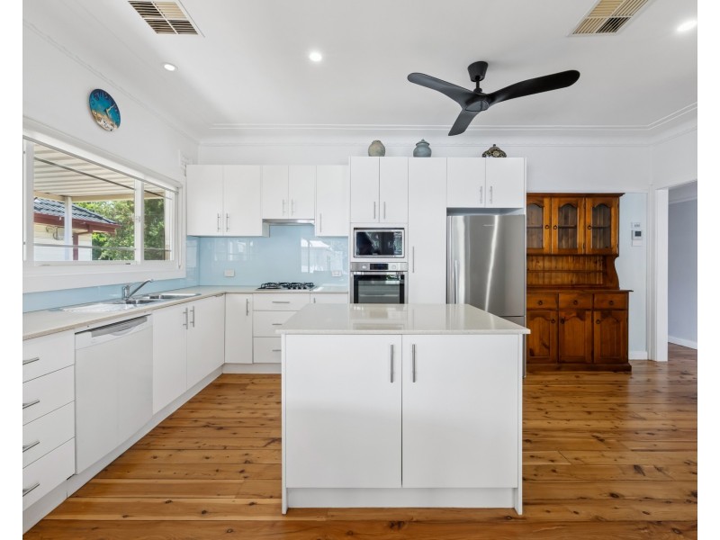 15 Carvers Road, Oyster Bay NSW 2225
