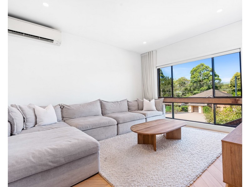 13 Winifred Avenue, Caringbah NSW 2229