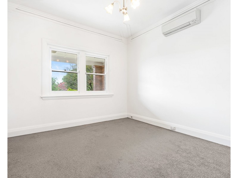 13 Beresford Avenue, Beverly Hills NSW 2209