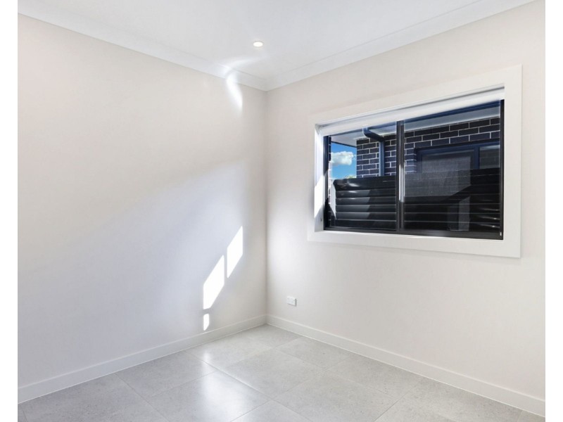 1/5b  Gwandalan Road, Padstow NSW 2211