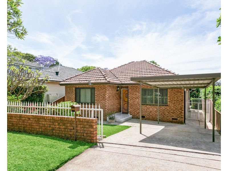 5 Oatley Street, Kingsgrove NSW 2208