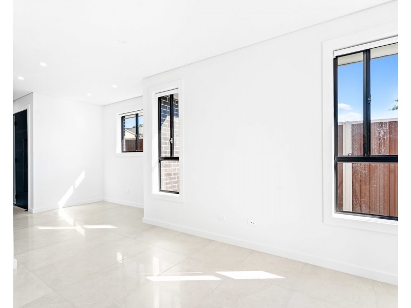 1/59A Ely Street, Revesby NSW 2212