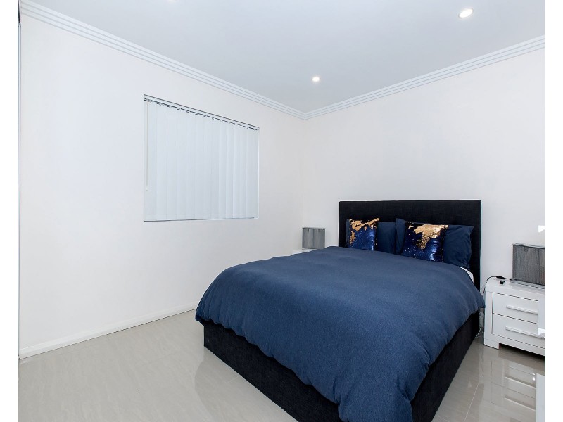 2/7-11 Ludgate Street, Roselands NSW 2196