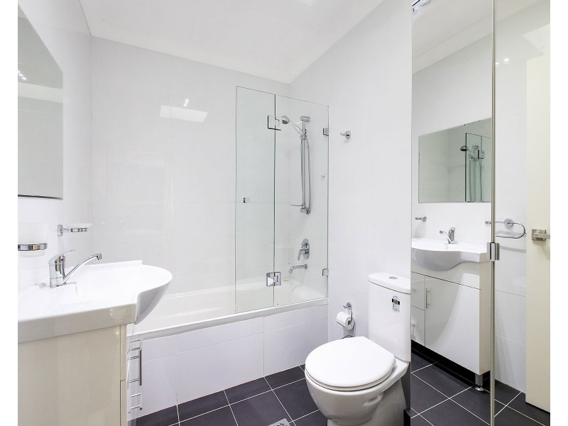 2/7-11 Ludgate Street, Roselands NSW 2196