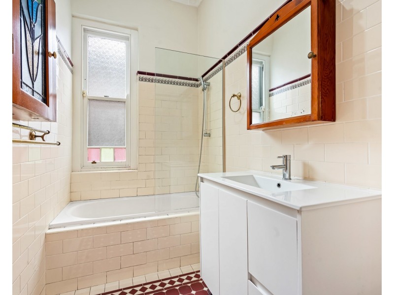 164  Queen Victoria Street, Bexley NSW 2207