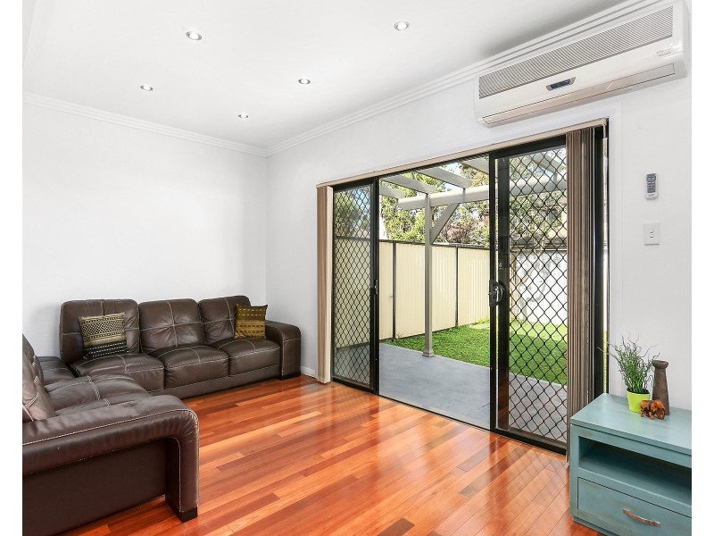 21A Robyn Street, Revesby NSW 2212