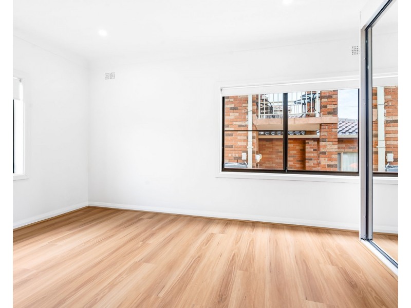 61 Macquarie Street, Greenacre NSW 2190