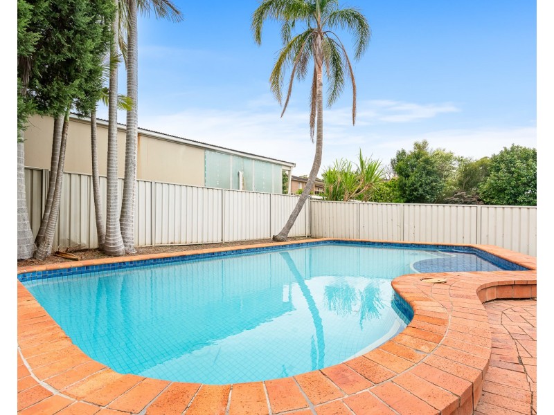 8 Warraroong Street, Beverly Hills NSW 2209