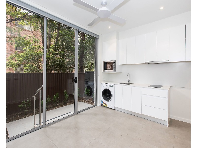 4/33 Hampden Street, Beverly Hills NSW 2209
