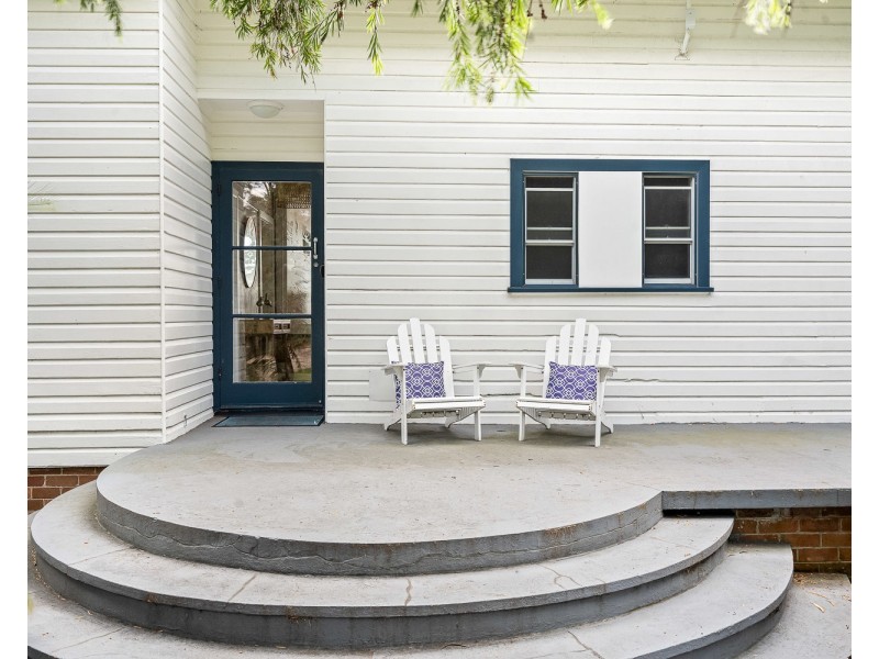 17 Baker Street, Bundeena NSW 2230