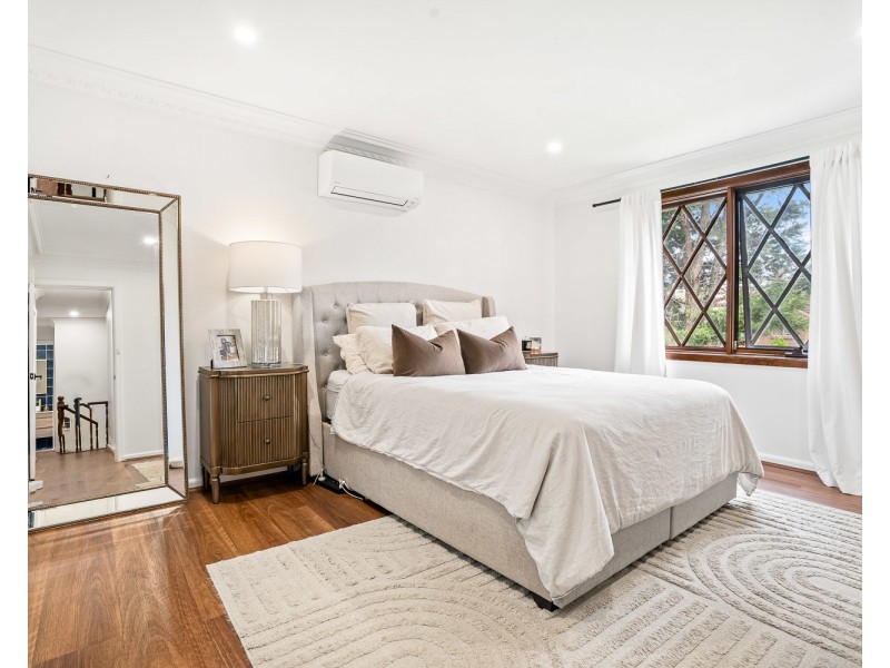 48 Leichardt Crescent, Sylvania NSW 2224