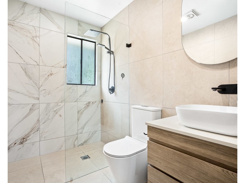 48 Leichardt Crescent, Sylvania NSW 2224